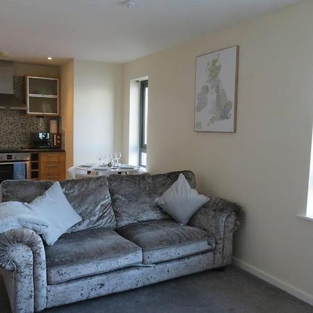 Home From Home With Fantastic Views 2 Runcorn Exterior photo