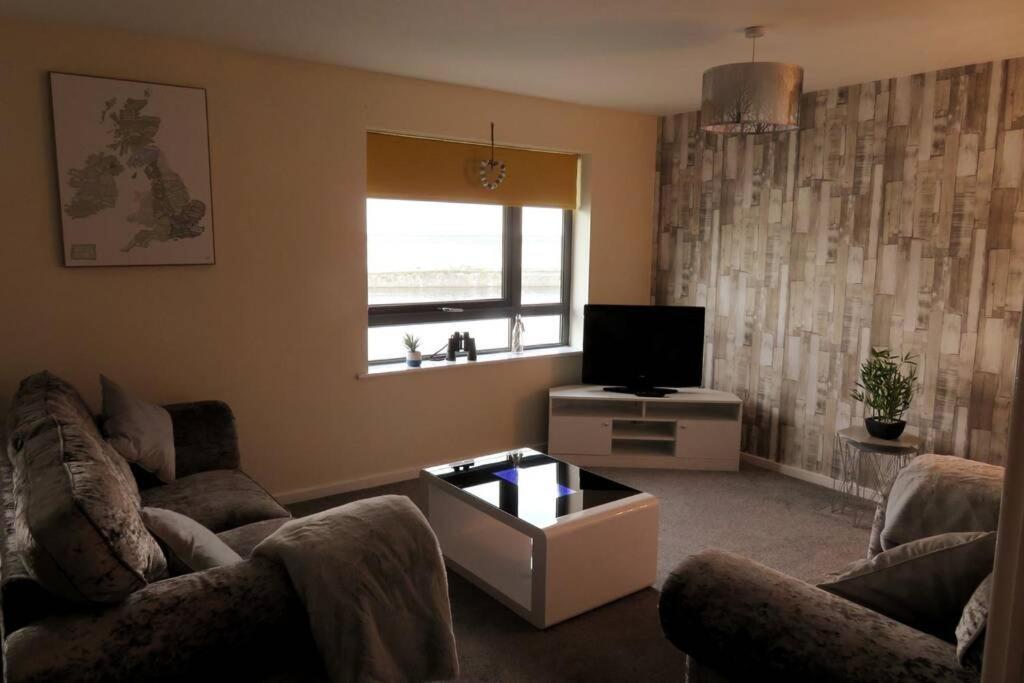 Home From Home With Fantastic Views 2 Runcorn Exterior photo